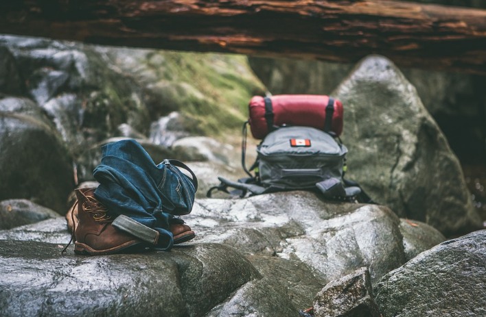 What to Wear For Your First Hiking2